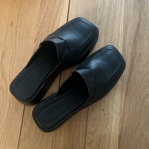 Urban Outfitters (SVEGAN) Black Loafer Slides